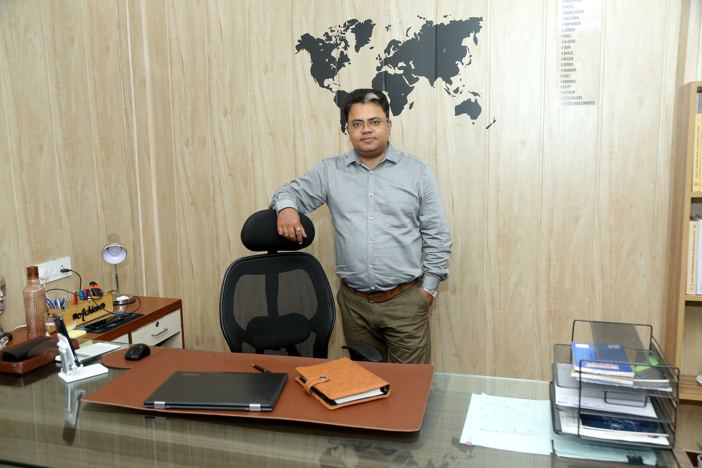 CEO in Executive Office